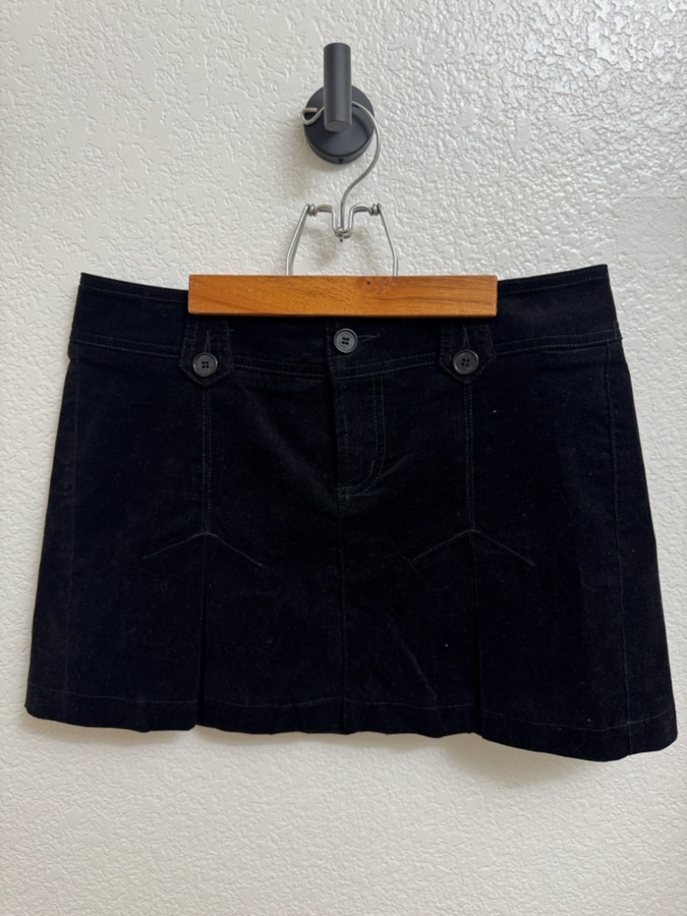Corduroy Black Mini Pleated Skirt Vintage Size 6